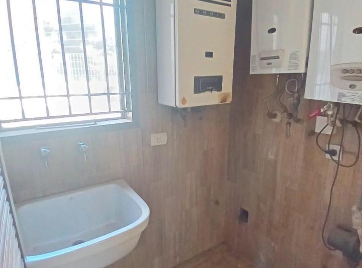 Piso 4 dormitorios- B Nva Cordoba!! HIPOLITO YRICOGEN 330! 4