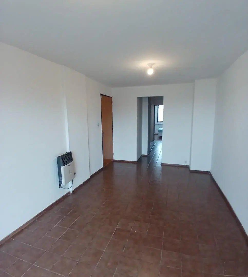 1 dormitorio- B Centro- Bv Mitre 289- C balcon y Aire acondicionado 4