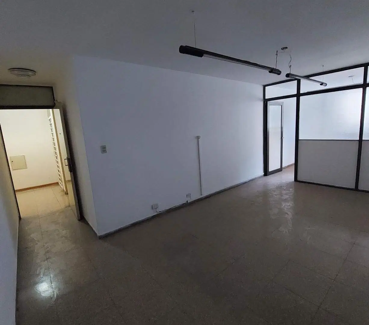 OFICINA C PRIVADO EN ZONA DE BANCOS - IDEAL CONSULTORIO- ESTUDIO - 3