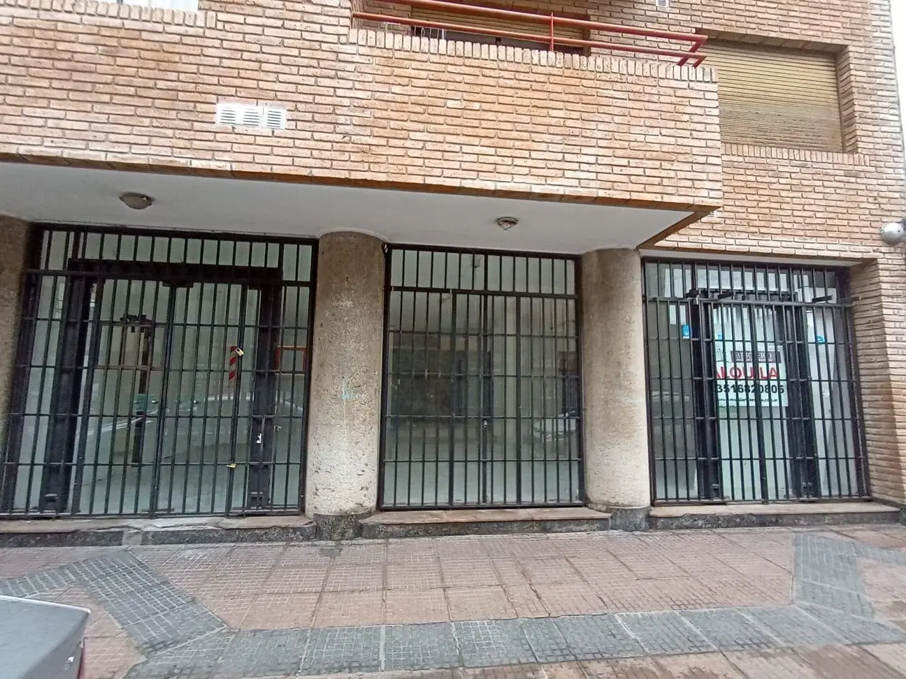 GRAN LOCAL ZONA CENTRO!! SANTIAGO DEL ESTERO 117 - 2
