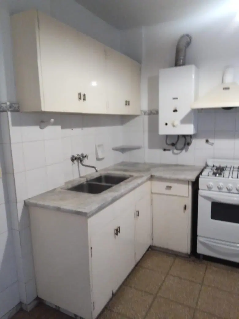 Dpto 2 dormit c Balcón!!! - B Centro!! Ambientes amplios!! 4