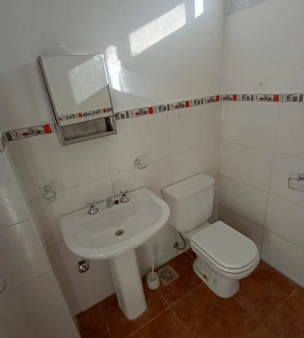 VALLE CERCANO- ECIPSA- EL TRIUNFO- DUPLEX 3 DORMITORIOS 5