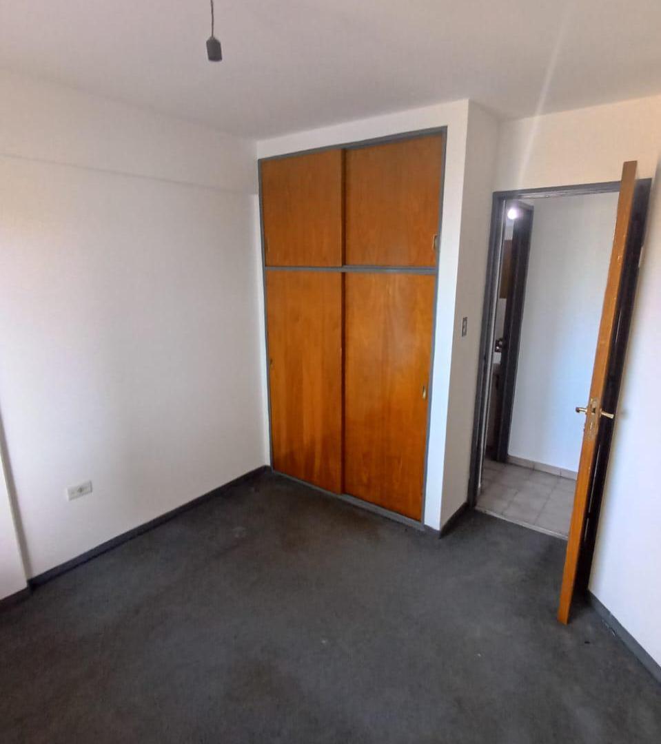 Foto de 1 DORMITORIO- RIOJA 228! CENTRO C- BALCON!, imagen 5