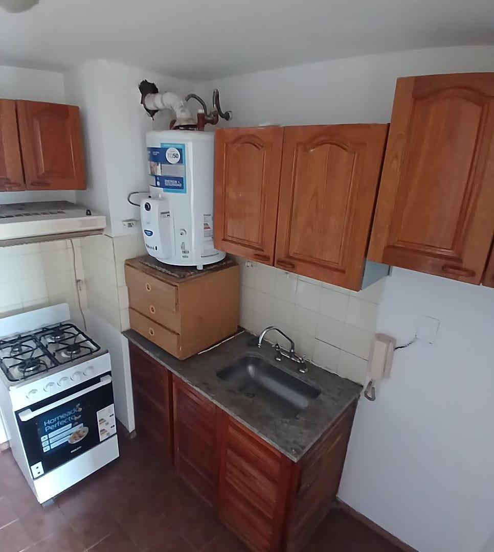Foto de 1 dormitorio- B Centro- Bv Mitre 289- C balcon y Aire acondicionado, imagen 1