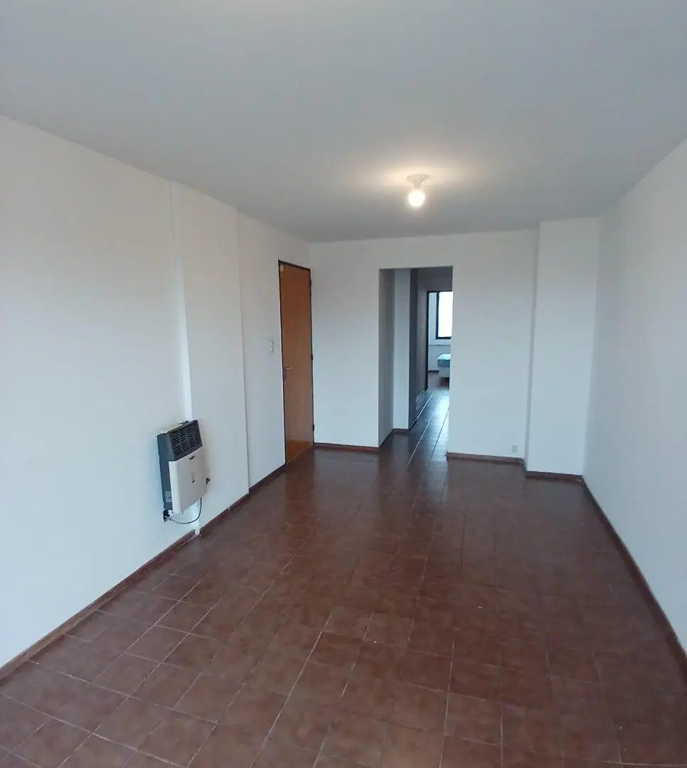 1 dormitorio- B Centro- Bv Mitre 289- C balcon y Aire acondicionado 2