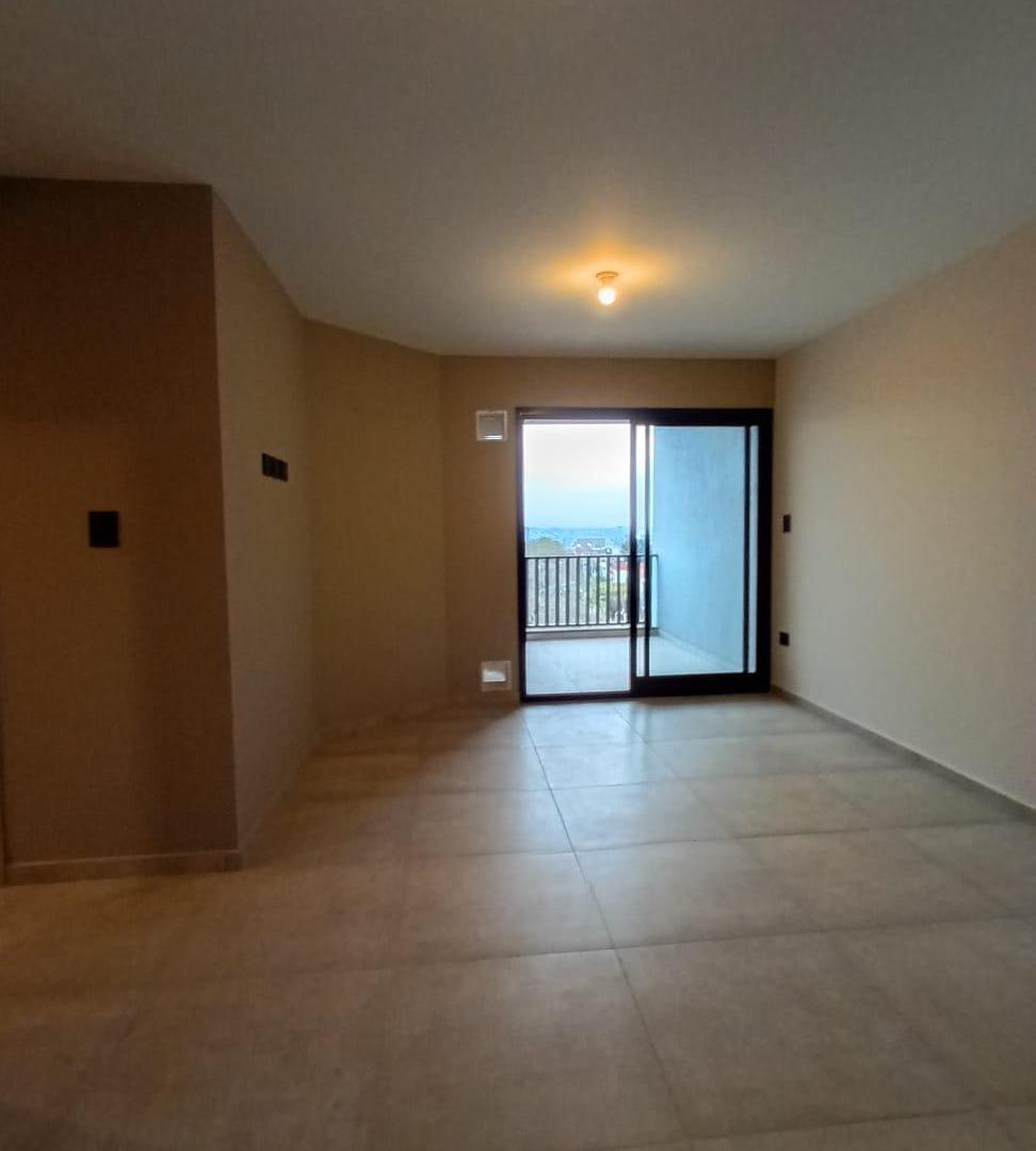 Foto de A ESTRANAR 1 DORMITORIO - B ALTO ALBERDI! C BALCON Y TERRAZA CON, imagen 4
