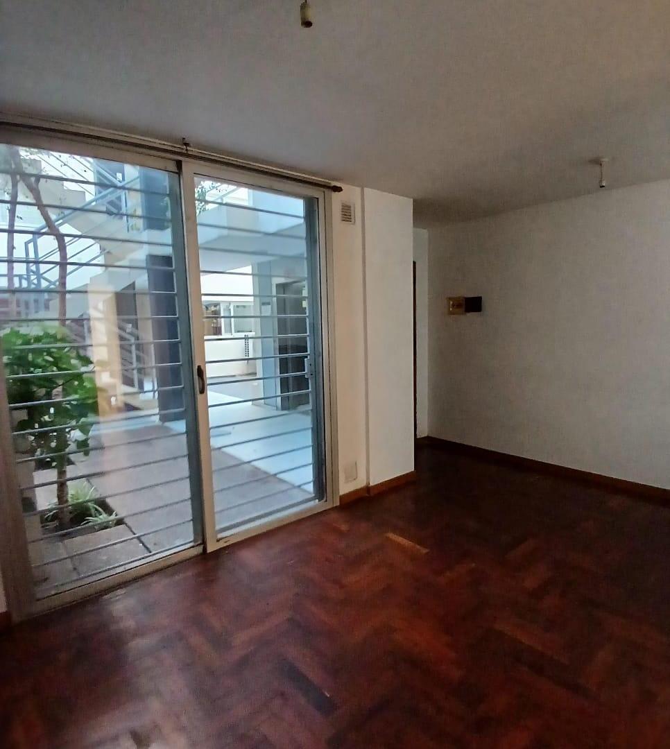 Foto de 1 dormitorio Nueva Córdoba -Colombia N 33- PLANTA BAJA CON PATIO!, imagen 2
