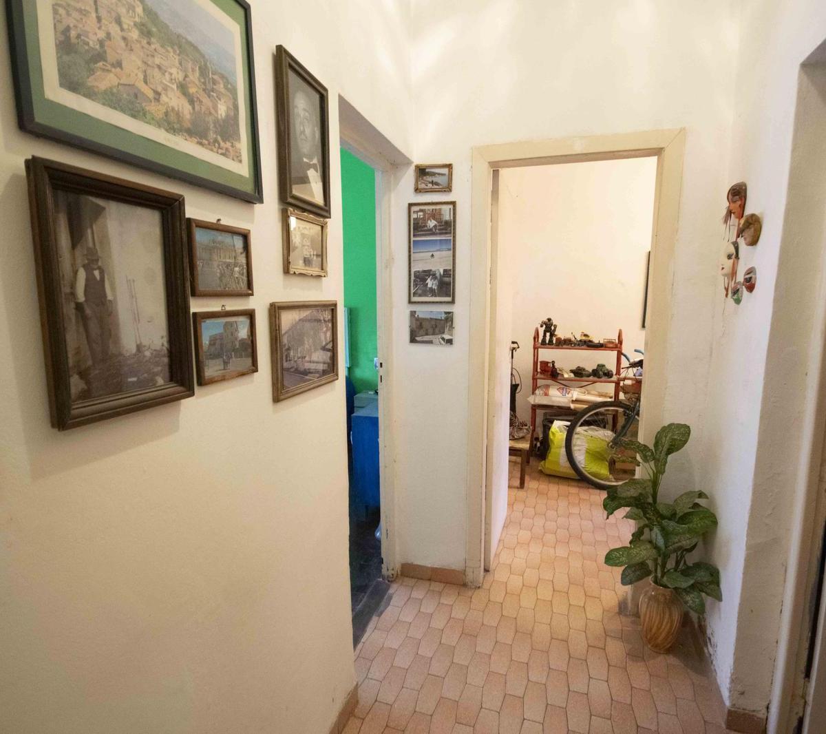 Casa de 6 Ambientes en Venta en Olivos 3