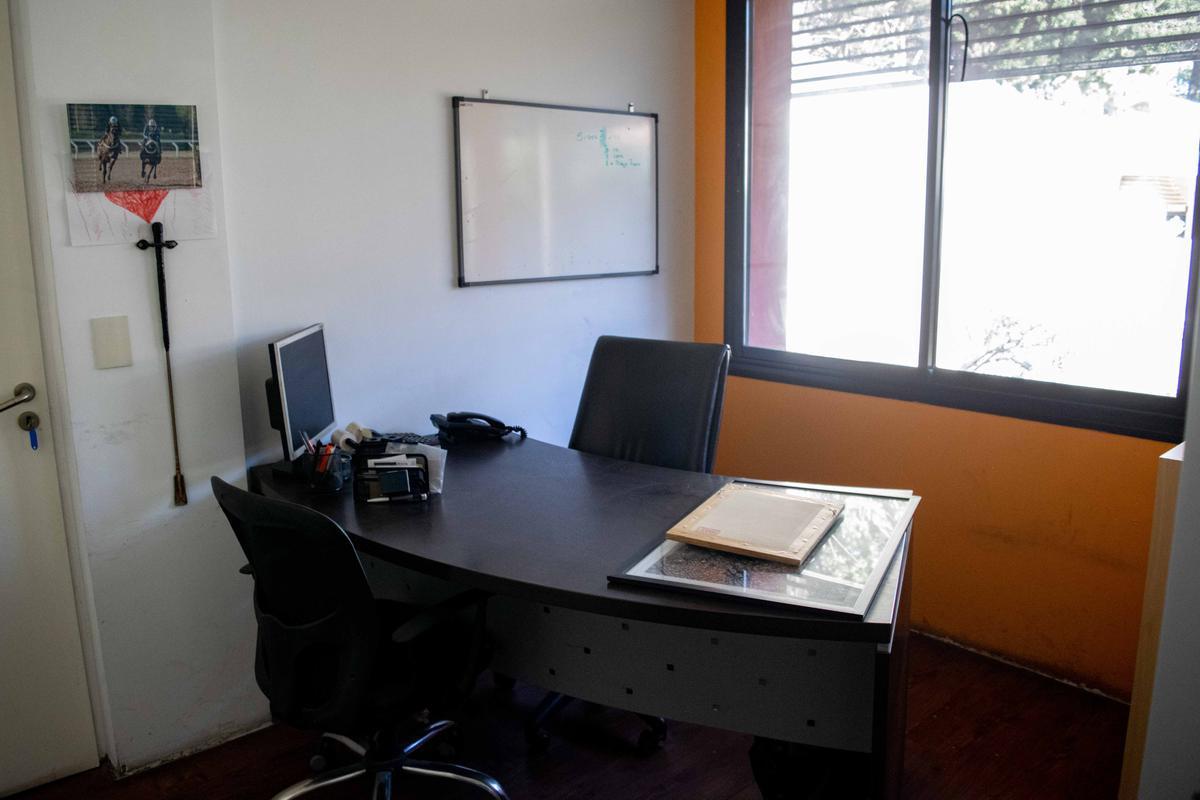 Oficina de 6 Ambientes en Venta en Martinez 1
