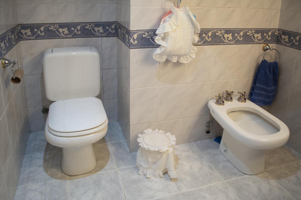 Foto de Casa de 5 ambientes con escritorio y cochera en venta en Martinez, imagen 5