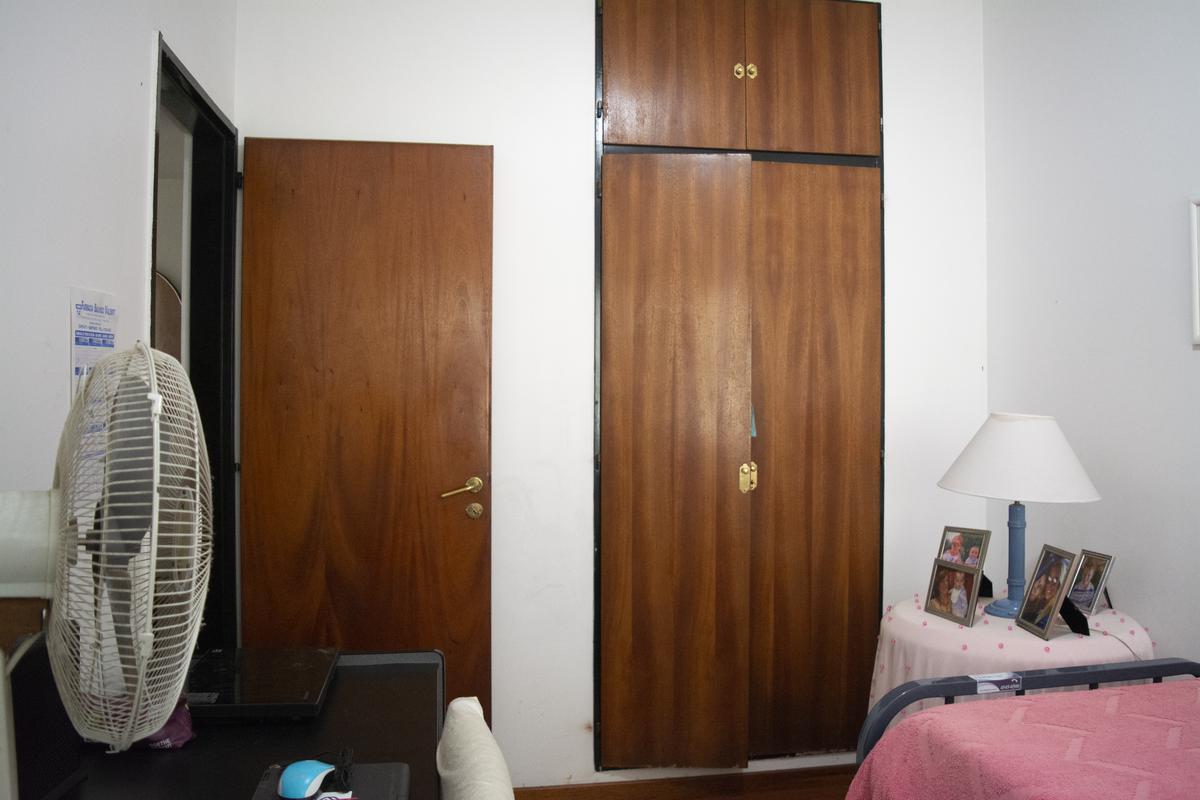 Foto de Casa de 5 ambientes con escritorio y cochera en venta en Martinez, imagen 4