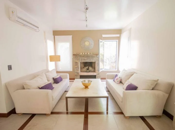 Casa de 5 ambientes con dependencia de servicio en venta, en Martínez. 5