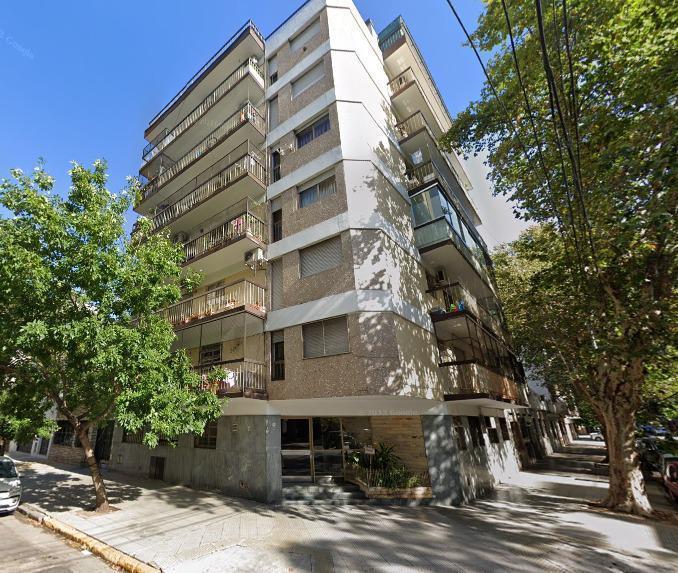 Departamento de 3 ambientes baulera en venta, en Villa del Parque.