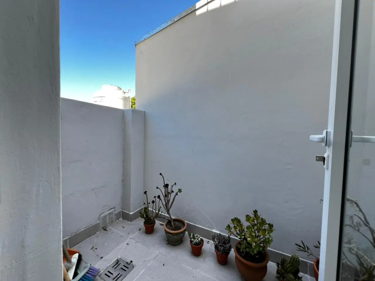 Oficina 2 ambientes en alquiler en Martínez 4