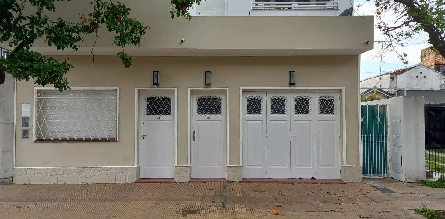 Casa de 3 ambientes en ALQUILER en Beccar 3