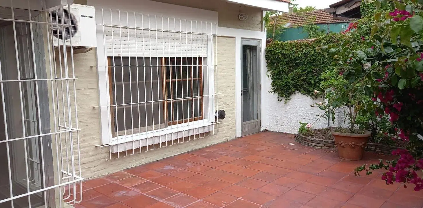 Casa de 3 ambientes en ALQUILER en Beccar 5