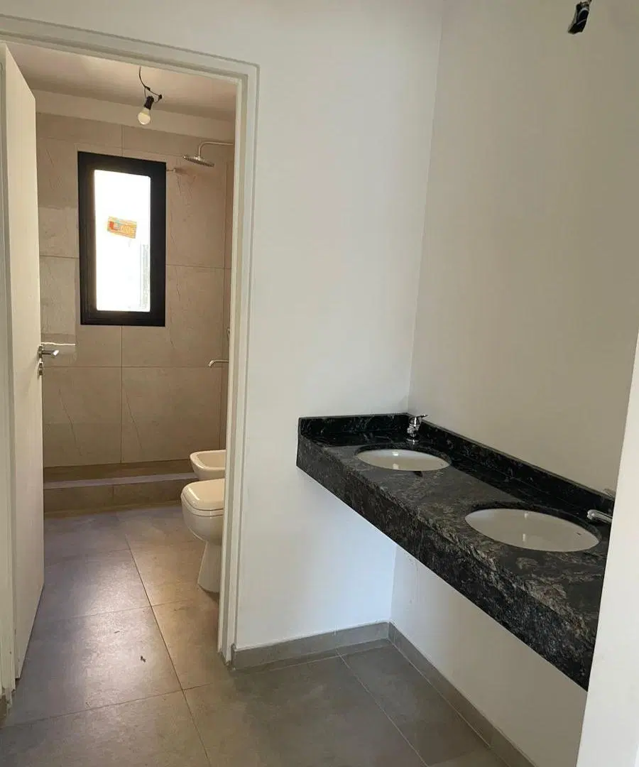 Departamento 4 ambientes en venta en Munro 4