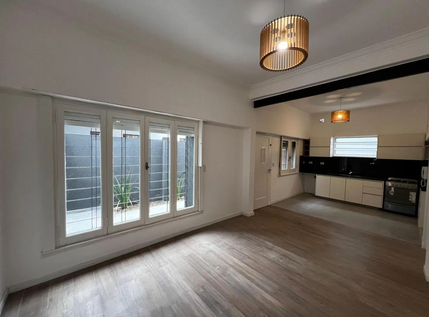 PH de 2 ambientes en venta en Martínez 4