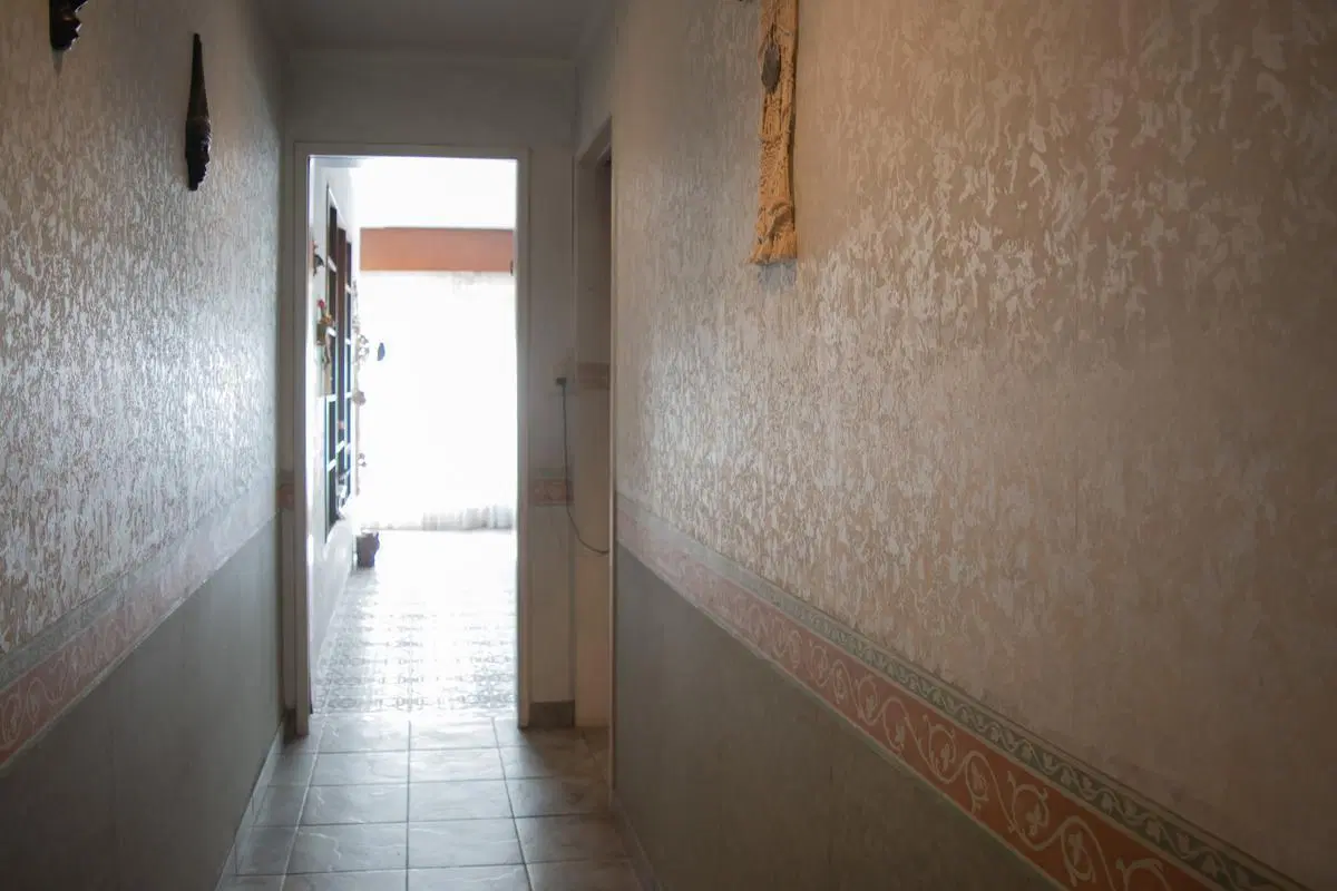 Casa de 4 ambientes con pileta y garage en venta en Martinez 5