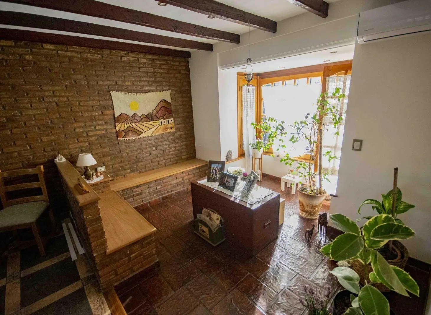 Casa de 7 ambientes   playroom y dependencia de servicio en venta, en el Barrio Alemán de Martínez. 4