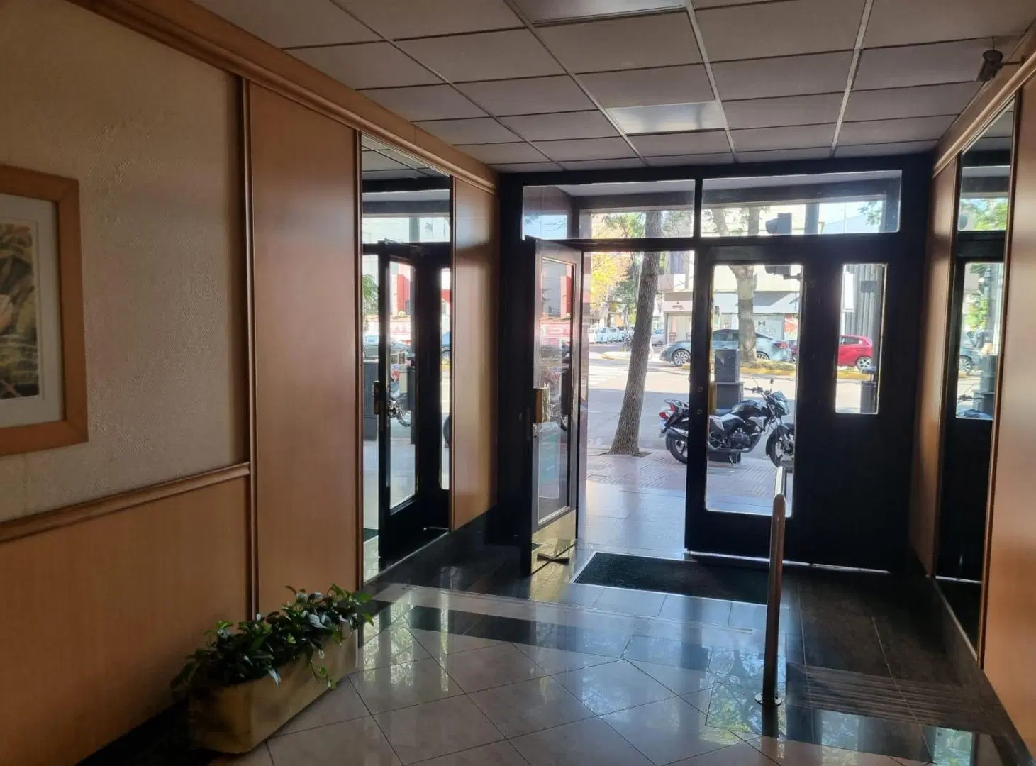 Departamento en venta de 3 ambientes en Olivos 1