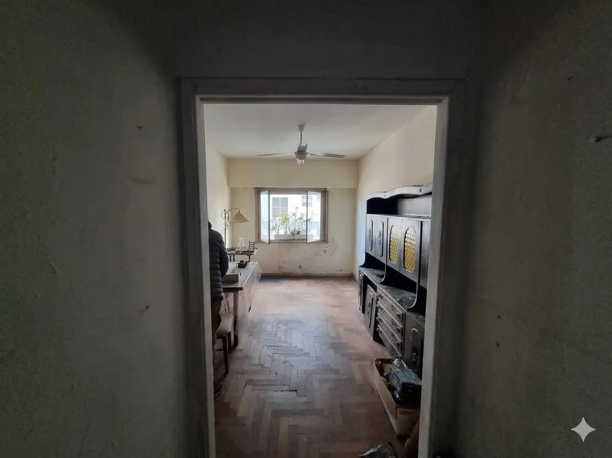 Departamento en venta de 3 ambientes en Olivos 2