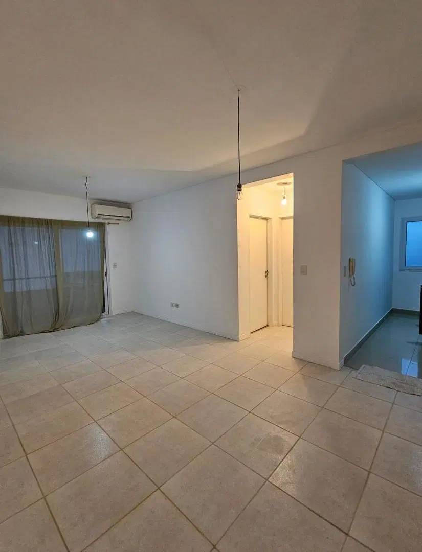 Departamento 2 ambientes en alquiler en Florida Oeste 2