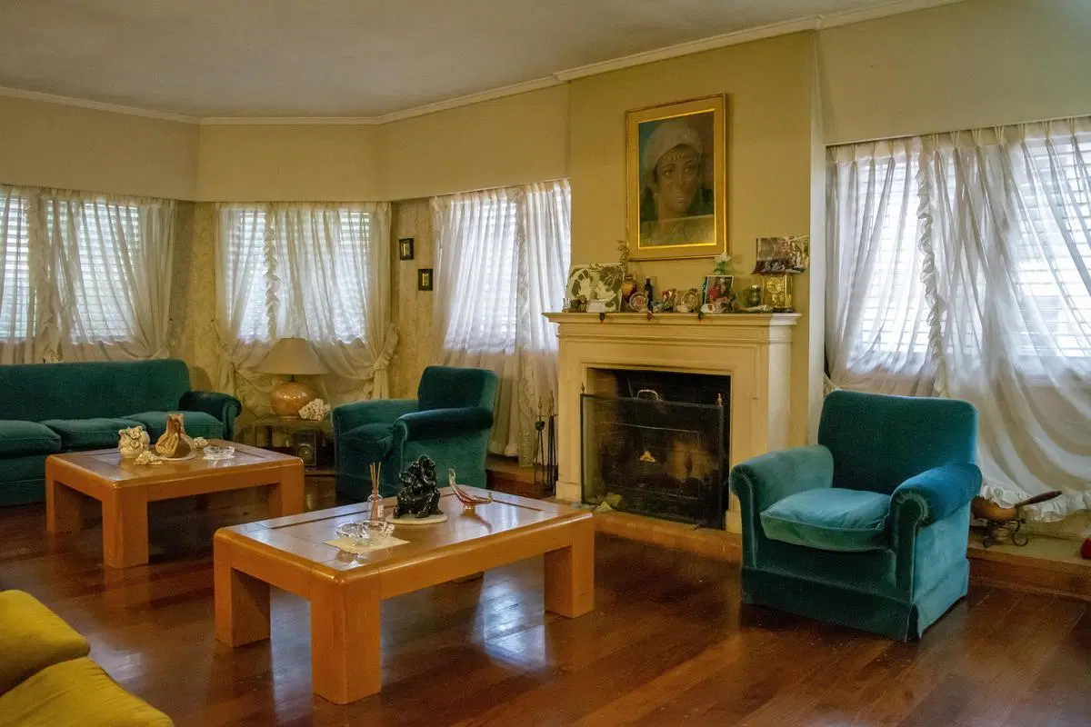 Hermoso chalet de 7 ambientes en venta, en Olivos. 3