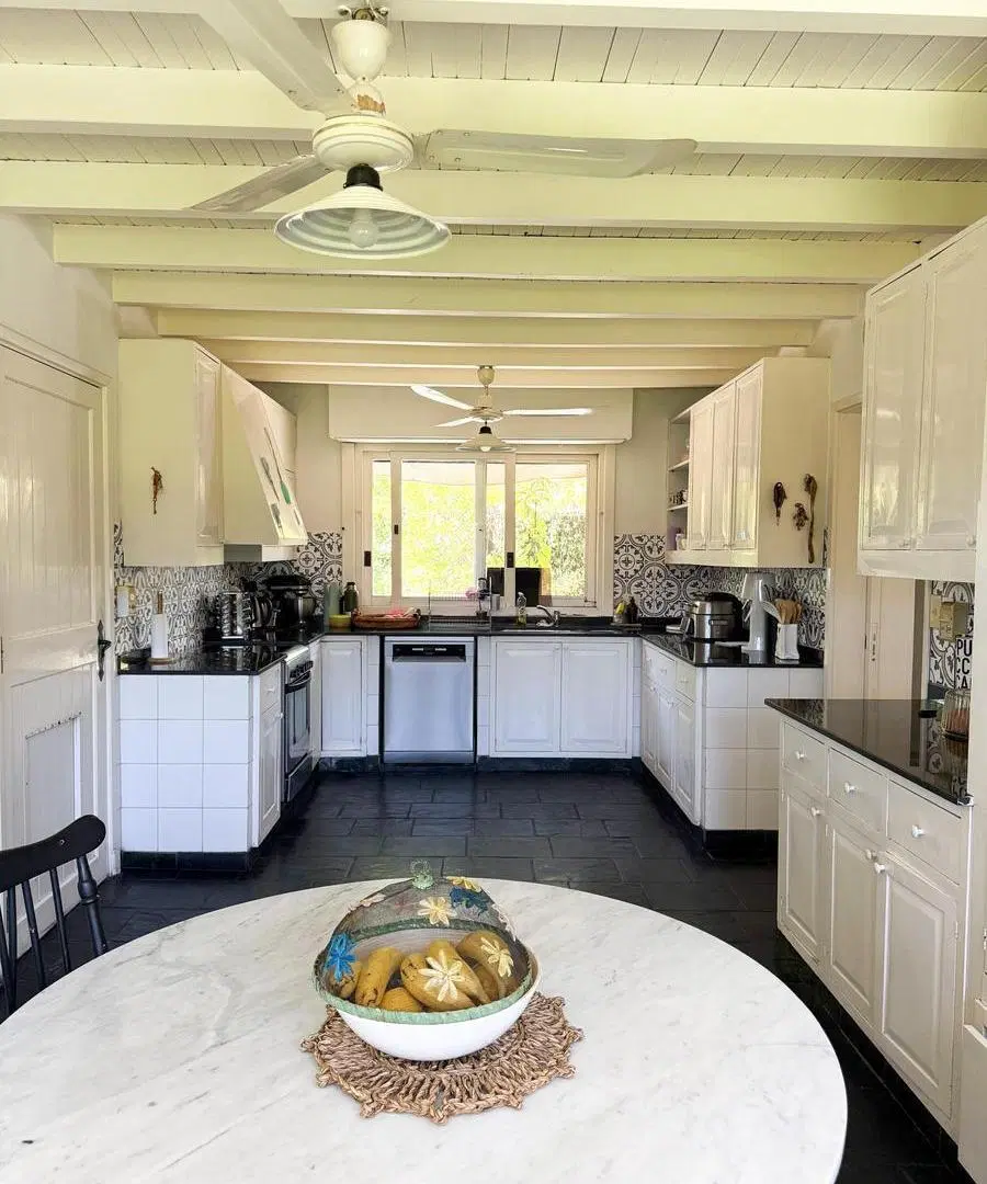 Casa de 8 ambientes  en venta en Mayling Club de Campo, Pilar 5
