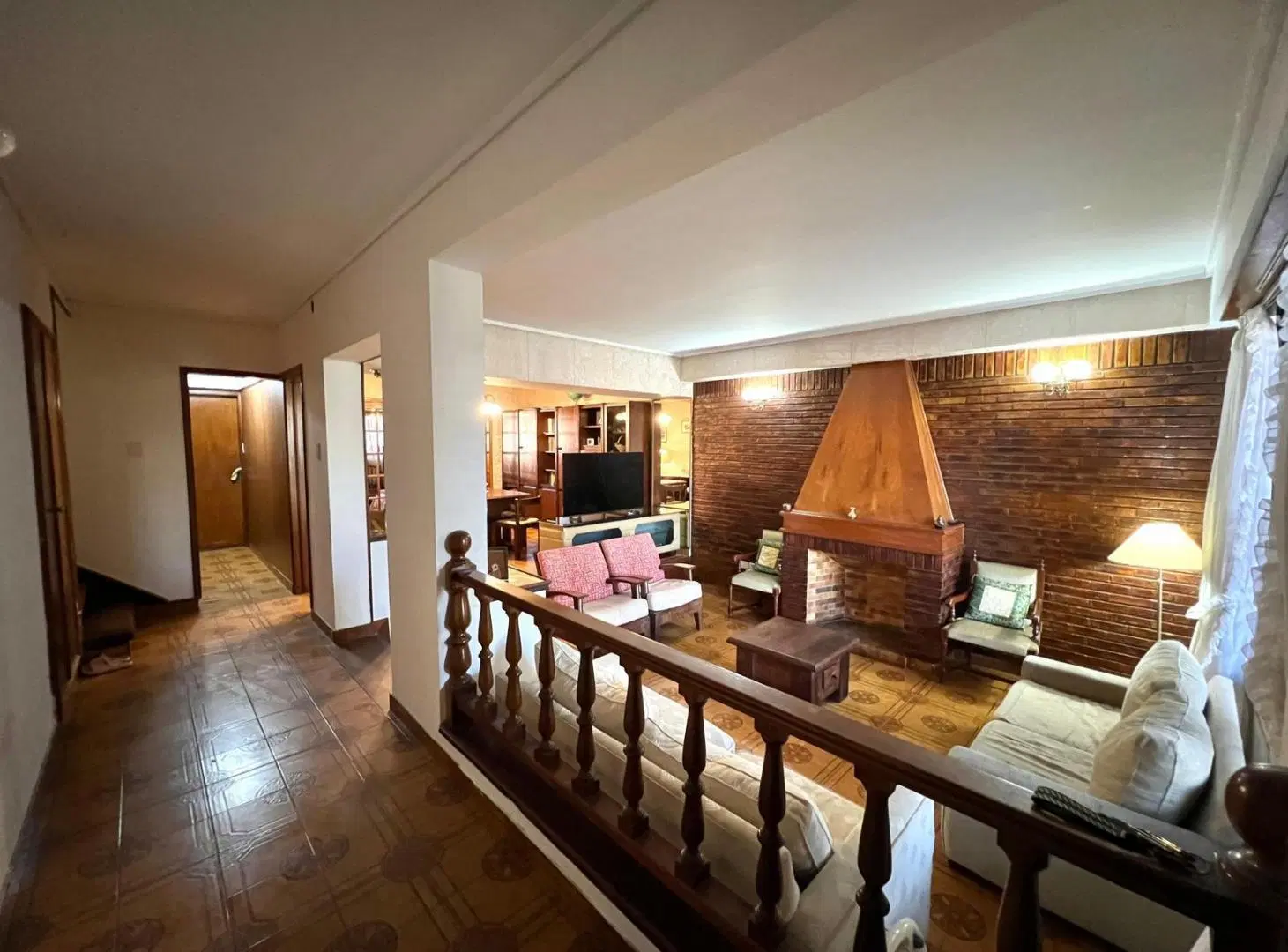 Casa de 4 ambientes con cochera en  venta en Martinez 3