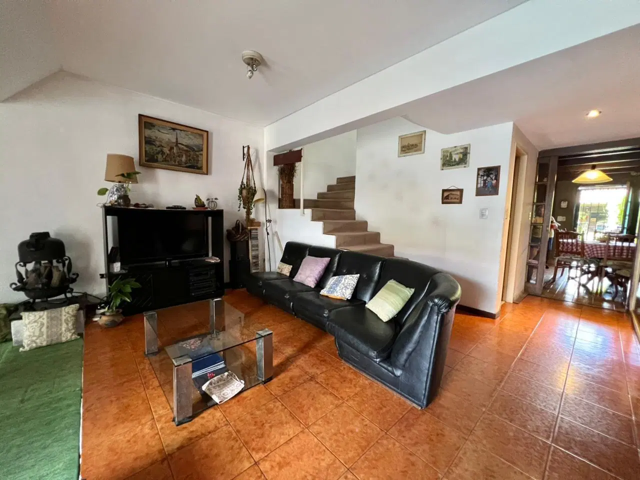 Casa de 5 ambientes en venta en Olivos 2