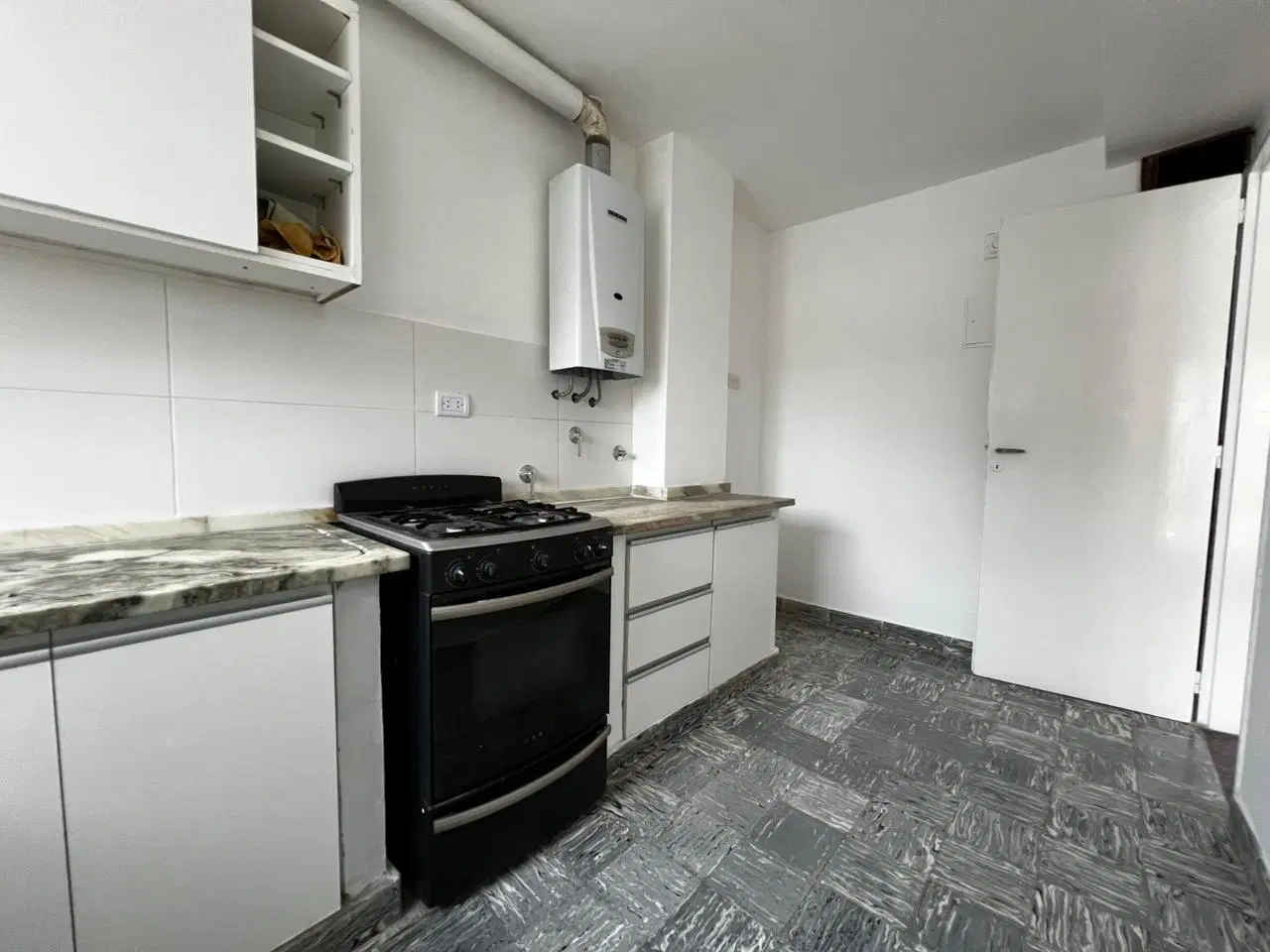 Duplex 3 ambientes en alquiler en Martinez 2
