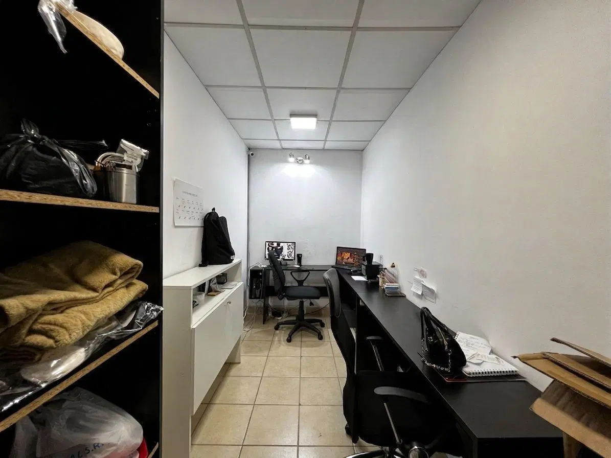Oficina en alquiler en Recoleta 5