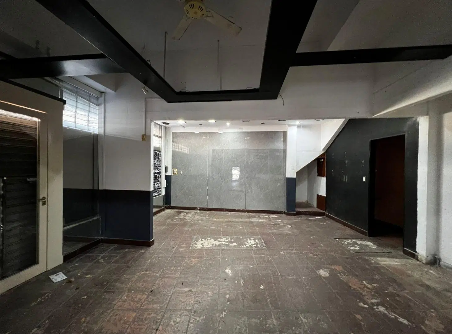 Local dos ambientes en Venta – Esquina Gral. Guido y Av. Rolón – San Isidro 5