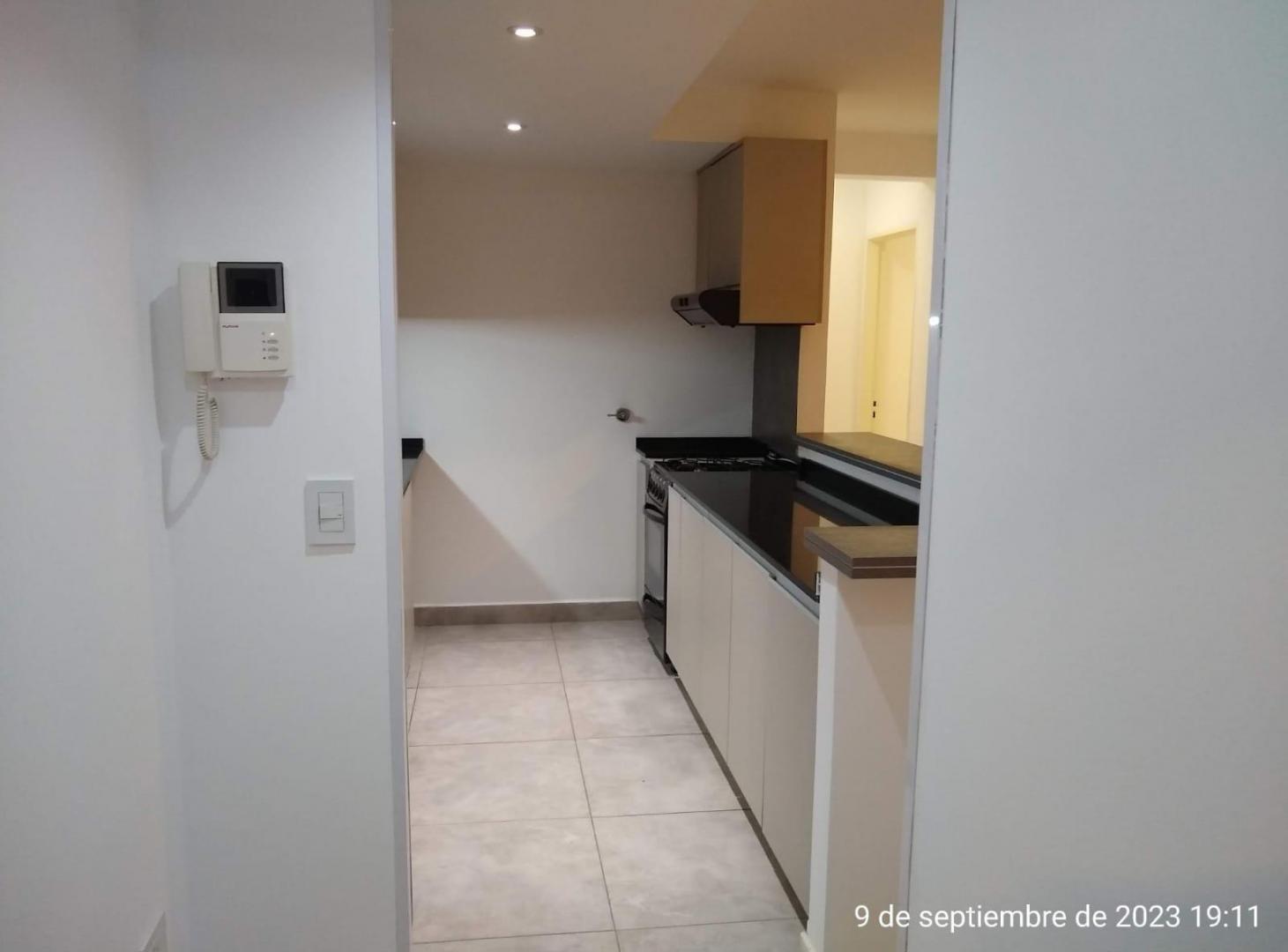 Foto de Departamento 2 ambientes con cochera descubierta en alquiler en Tigre, imagen 4