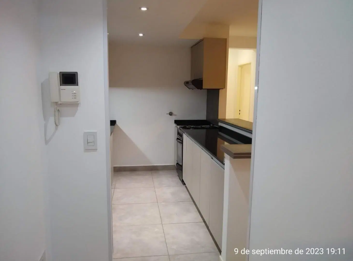 Departamento 2 ambientes con cochera descubierta en alquiler en Tigre 4