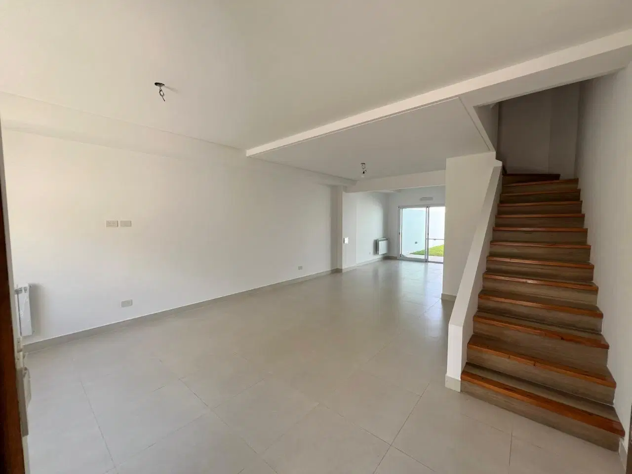 Dúplex 5 ambientes en venta, en Martinez 3