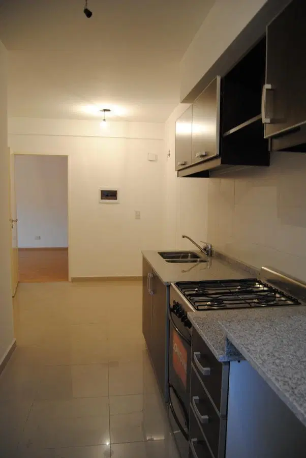 Departamento 3 ambientes con amenities en venta, en Olivos 2