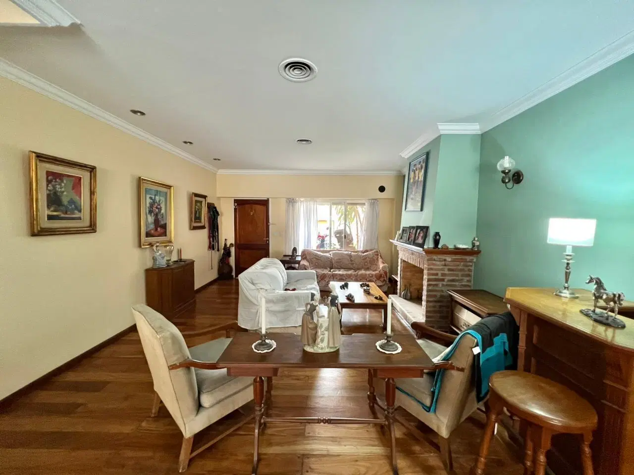 Casa de 6 ambientes en venta en Martínez 4