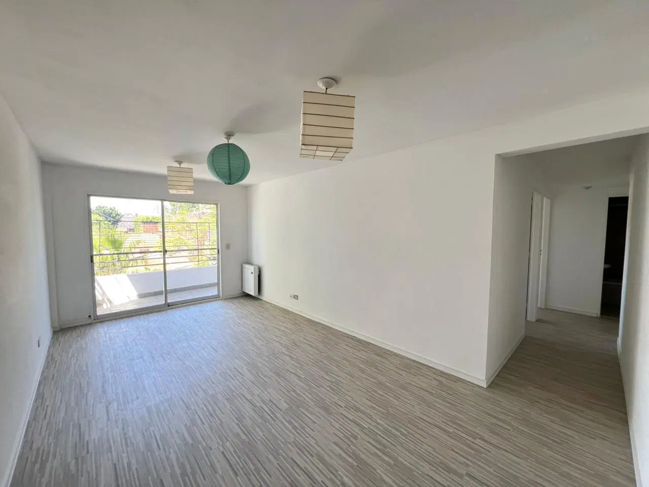 Departamento 3 ambientes con balcón en venta, en Martínez 5