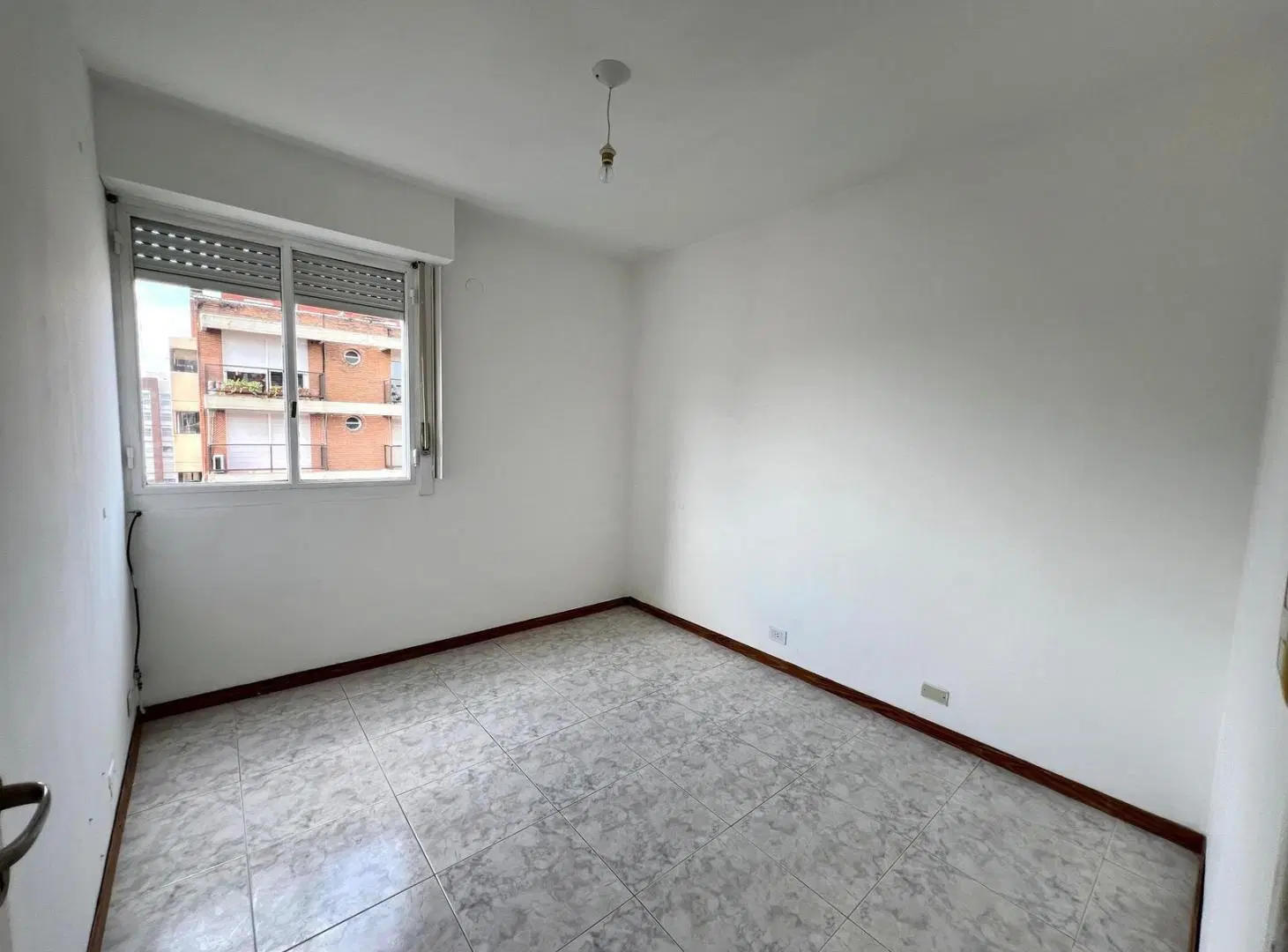 Departamento de 4 ambientes en venta en Acassuso 3