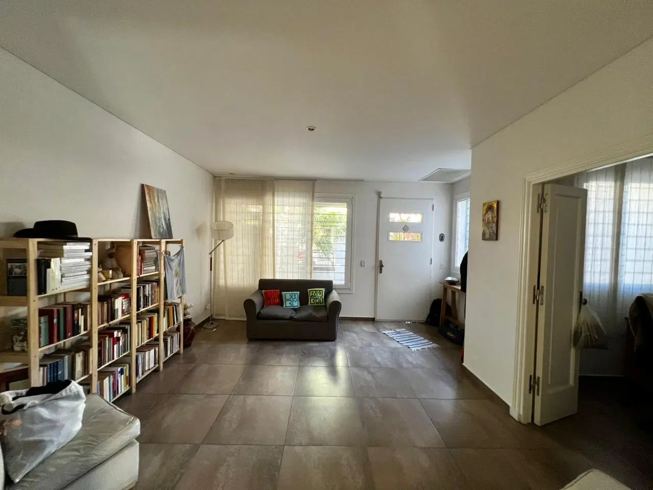 Casa 6 ambientes en venta en Martinez 2