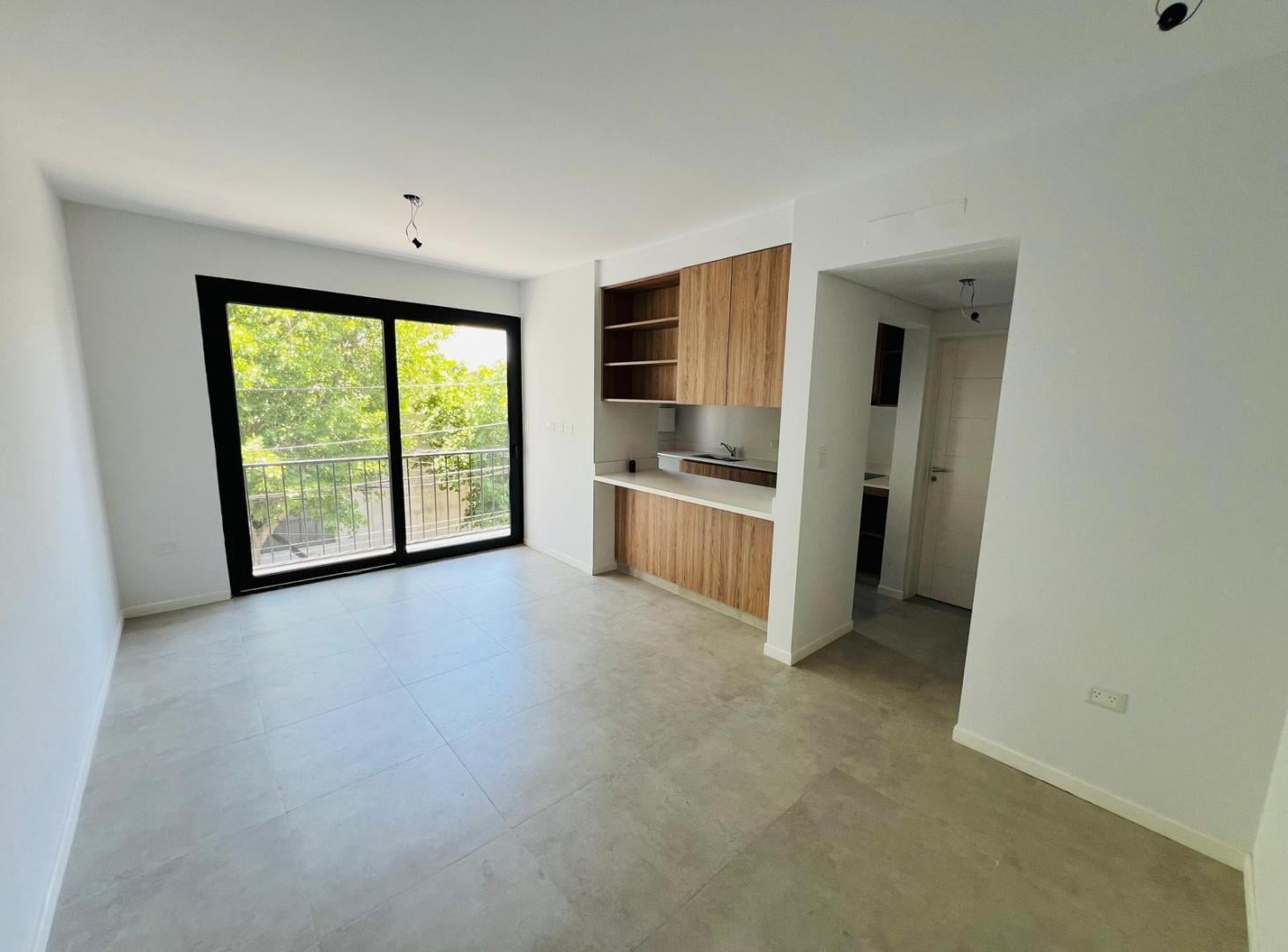 Foto de Departamento de 2 ambientes CON DETALLES DE CATEGORÍA en venta, en San, imagen 3