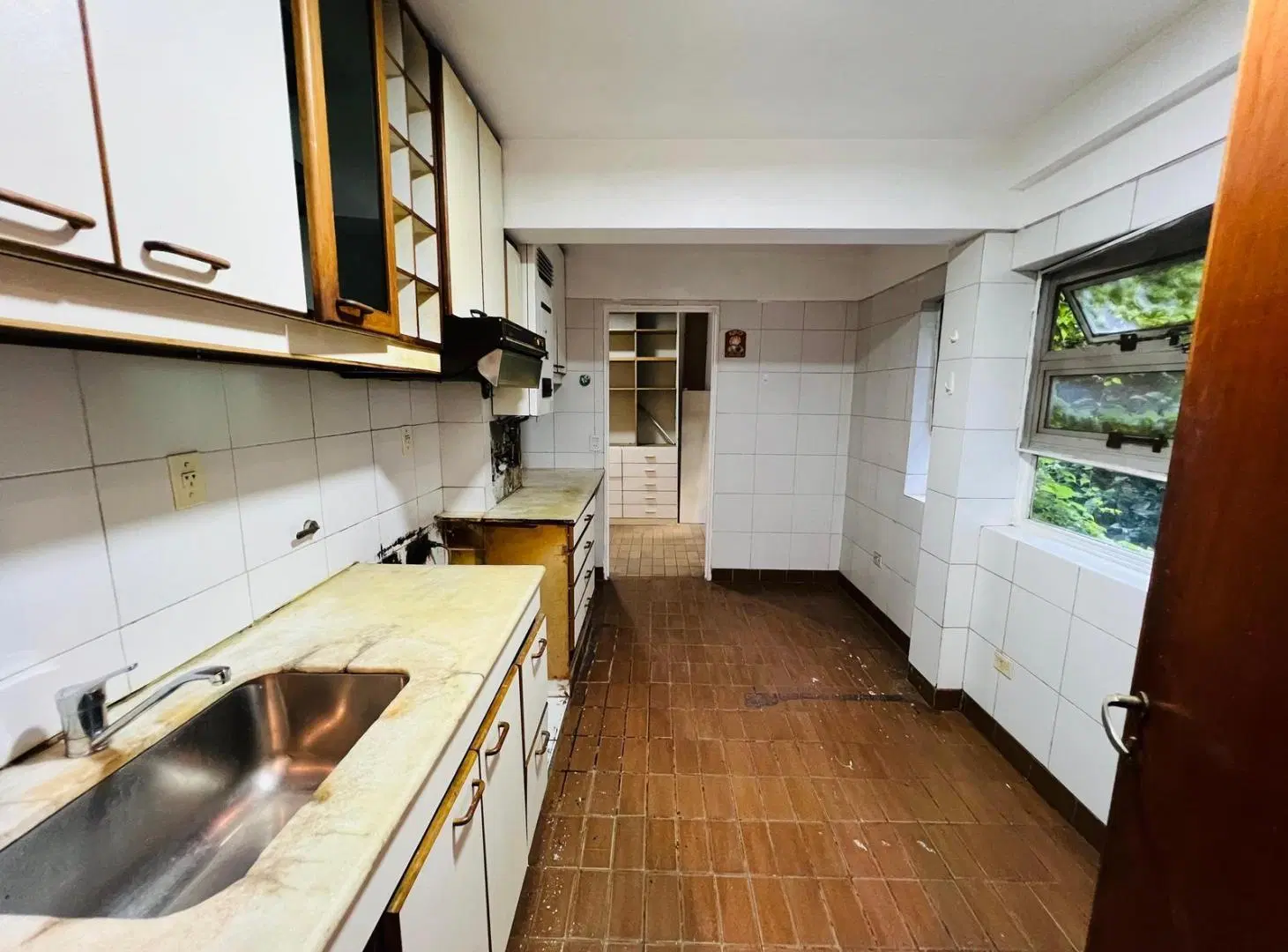 Departamento 3 ambientes en venta en San Isidro 4