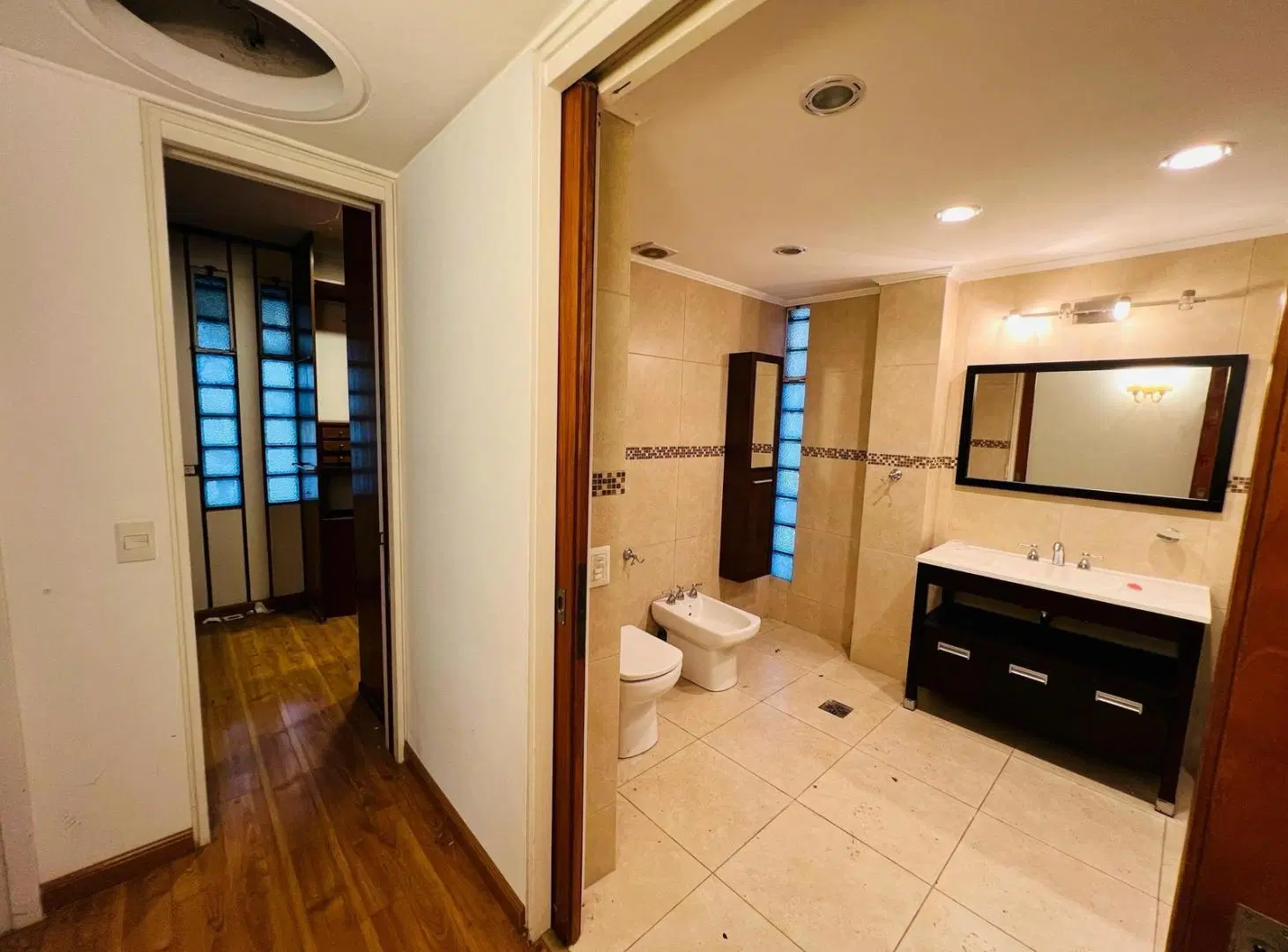 Casa de 4 ambientes más playroom en venta en Martinez 5