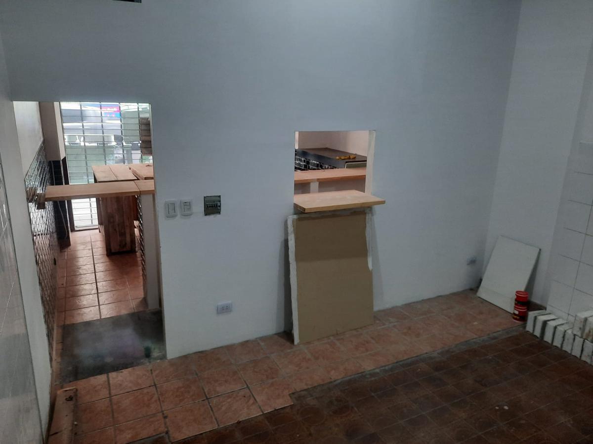 Foto de Local en venta en Olivos, imagen 1