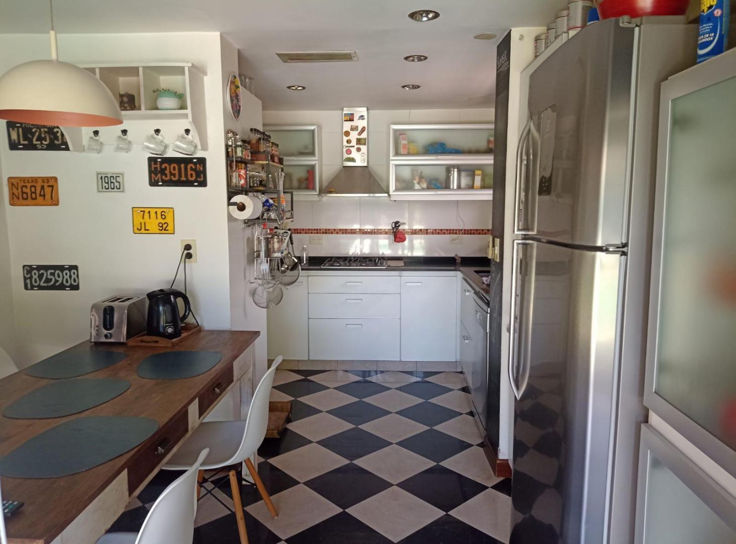 Foto de Casa de 5 ambientes en venta, en Martínez., imagen 2