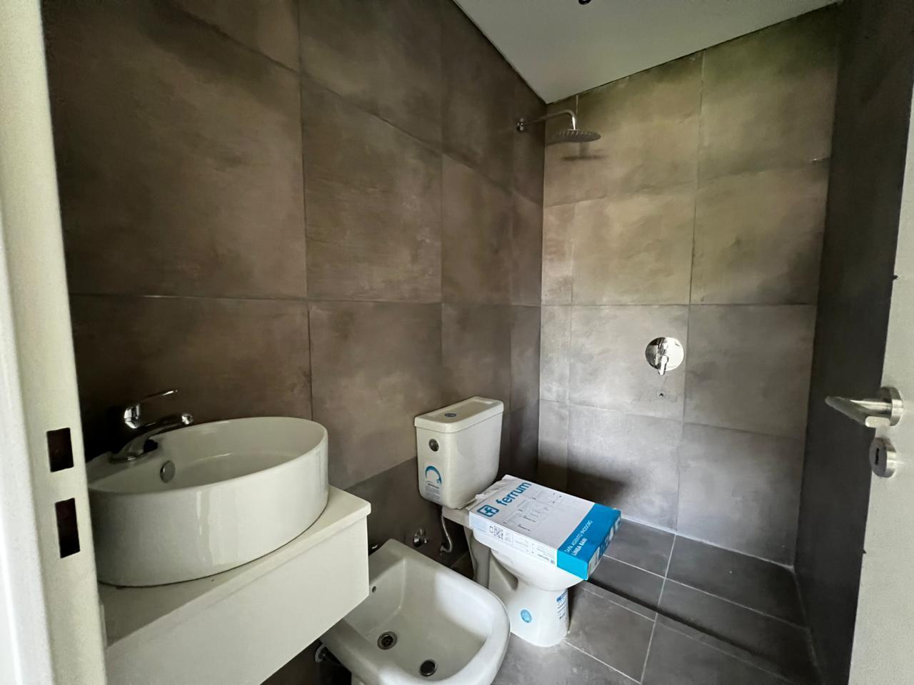 Foto de Departamento de 3 ambientes con cochera en venta en Olivos, imagen 4