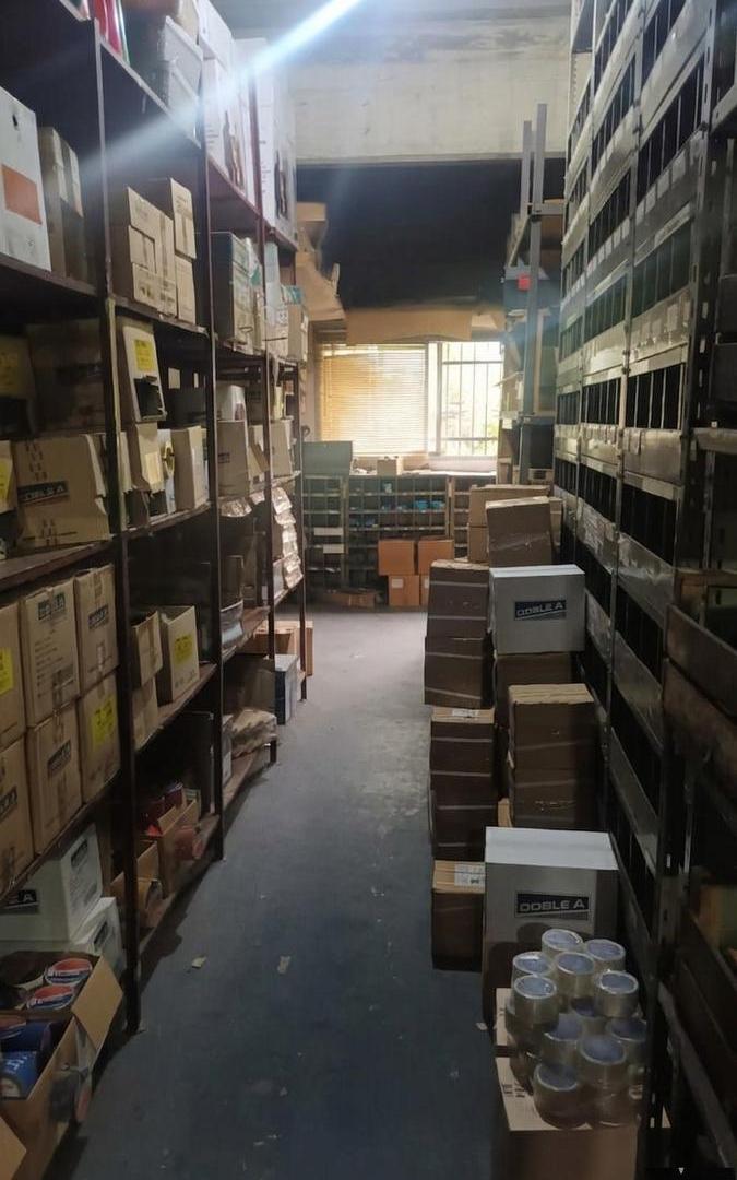 Foto de Depósito en venta en Munro, imagen 5