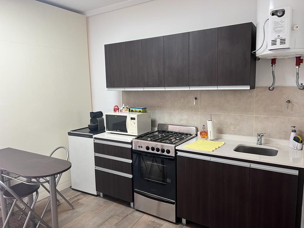 Foto de Departamento monoambiente con balcón y cochera en venta en Martinez, imagen 5